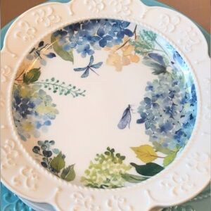 Hey I’m not selling does somebody have this plate for sale only the Lunch plate